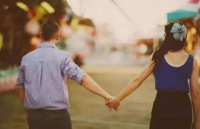 在婚姻中，每个人都应该尽最大努力维持婚姻